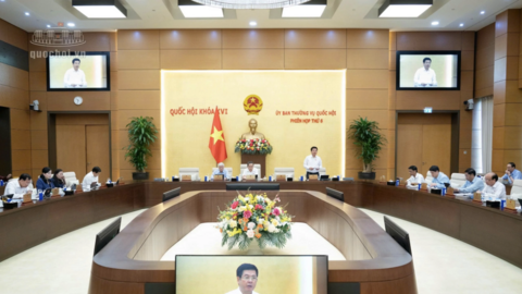 Giá điện phải tính đúng chi phí, không chuyển rủi ro sang người dùng