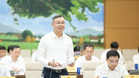 Kiên định giữ vững ổn định kinh tế vĩ mô, hướng tới tăng trưởng 2 con số