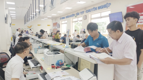 Kiểm soát thủ tục hành chính ngay từ khâu đề xuất chính sách, đẩy mạnh giải quyết trên môi trường điện tử