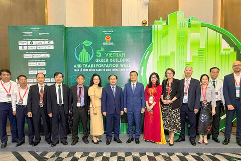 Thúc đẩy công trình xanh, giao thông xanh - trụ cột phát triển bền vững