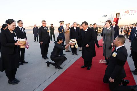 Chuyến thăm lịch sử của Nhà vua và Hoàng hậu Thái Lan đến Trung Quốc