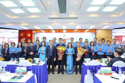 Đại hội Công đoàn Petrovietnam VIII: Đổi mới vì người lao động