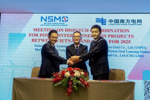 Tăng cường phối hợp vận hành lưới điện Việt Nam - Trung Quốc