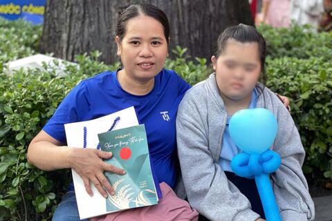 PVFCCo - Phú Mỹ tặng quà cho các thiếu nhi có hoàn cảnh khó khăn tại TP HCM