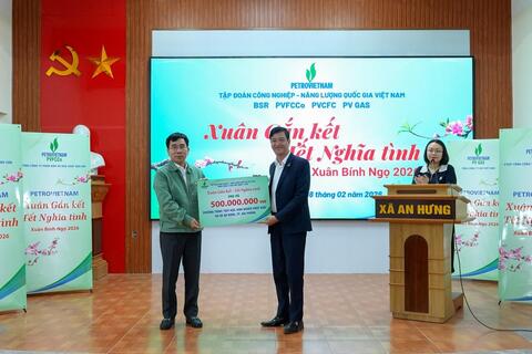 "Petrovietnam: Xuân Gắn kết - Tết Nghĩa tình" đồng hành cùng người dân xã An Hưng (Hải Phòng)