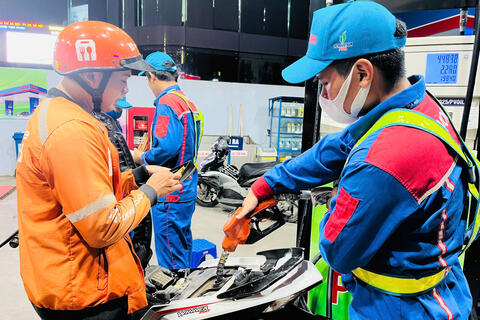 Giá xăng dầu hôm nay 4/3/2026: Tăng cao nhất kể từ năm 2024