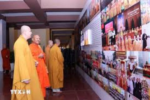 Triển lãm 45 năm Phật giáo Việt Nam đồng hành cùng đất nước