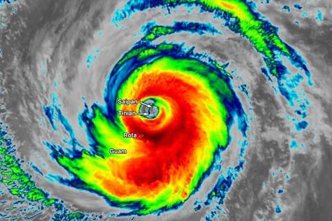 Siêu bão Sinlaku mạnh nhất thế giới tăng cấp thần tốc, El Nino châm ngòi thảm họa