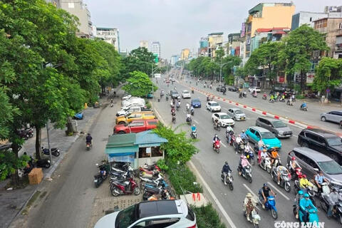 Hà Nội: Đề xuất lộ trình thu phí nội đô từ năm 2028, miễn vé xe buýt khu vực trung tâm