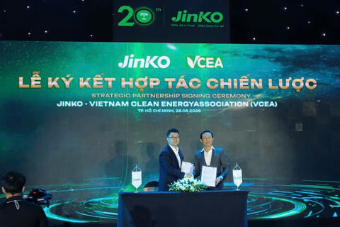 VCEA ký kết hợp tác chiến lược với Tập đoàn JinkoSolar