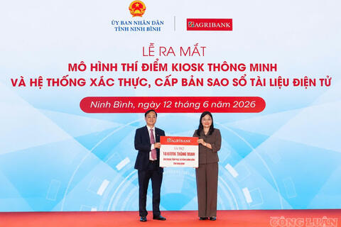 Ninh Bình: Ra mắt mô hình thí điểm Trạm dịch vụ công số trong giải quyết thủ tục hành chính