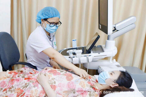 Hà Nội đặt mục tiêu 100% bệnh viện công lập kết nối khám, chữa bệnh từ xa