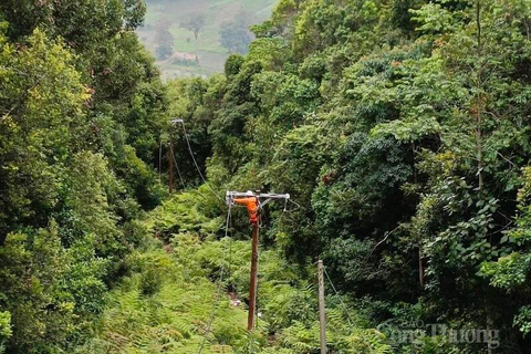 Những người giữ mạch nguồn ánh sáng nơi đại ngàn Kbang