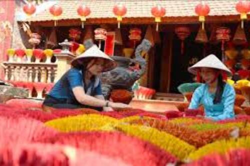 Về Tây Đô tìm dấu ấn Tết xưa