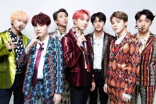 BTS chỉ có khoảng 25 người tham dự buổi họp fan đầu tiên