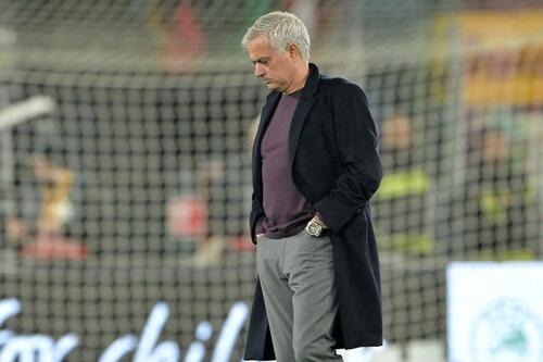 Real Madrid đặt niềm tin vào Jose Mourinho để lật đổ Barcelona