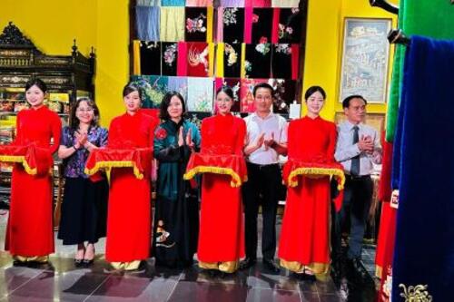 Thơ Heritage House đưa tinh hoa thủ công truyền thống đến gần nghệ thuật đương đại