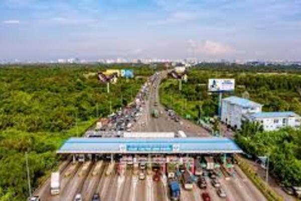 Áp dụng thuế VAT 8% trên các tuyến cao tốc do VEC quản lý, khai thác