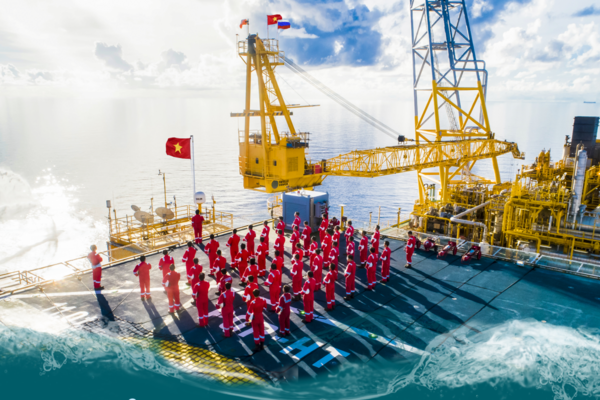 Sinh hoạt chi bộ tại BIENDONG POC: Nâng cao năng lực lãnh đạo, sức chiến đấu của tổ chức Đảng