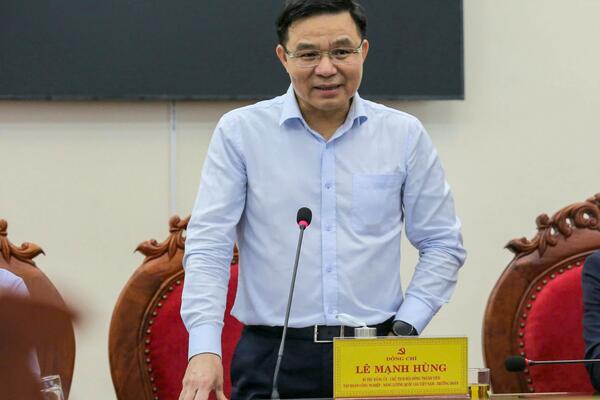 Petrovietnam trao tặng tỉnh Quảng Trị 3 tỷ đồng để góp phần khắc phục hậu quả thiên tai