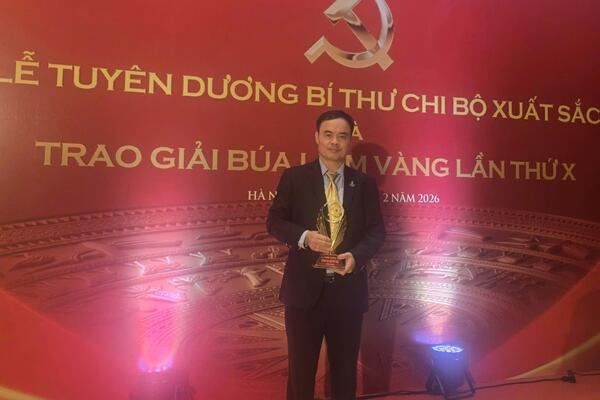 Bí thư Chi bộ xuất sắc Nguyễn Xuân Phong: “Danh hiệu này không dành riêng cho cá nhân tôi”