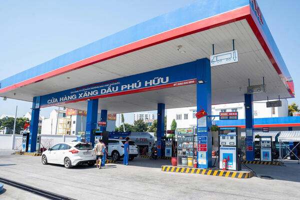 Thị trường xăng dầu biến động, PVOIL chủ động giữ nguồn cung