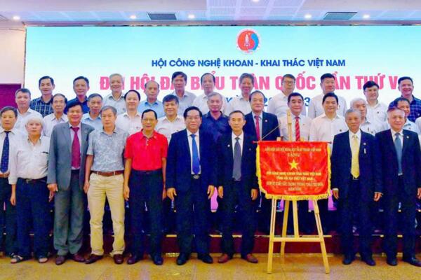 Khẳng định uy tín chuyên môn Petrovietnam trong lĩnh vực khoan – khai thác