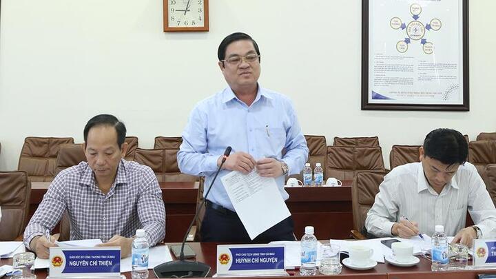 EVNNPT và Cà Mau bắt tay đẩy nhanh tiến độ 5 dự án truyền tải điện