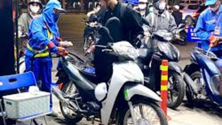 Giá xăng dầu hôm nay 25/2/2026: Quay đầu giảm nhẹ