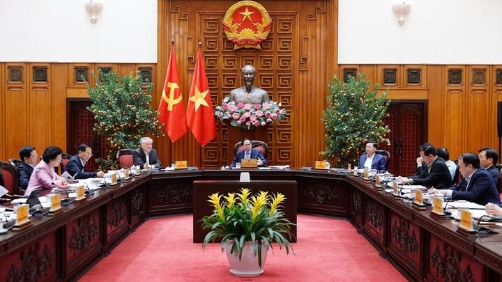 Thủ tướng chỉ đạo tháo gỡ vướng mắc cho các dự án điện khí LNG