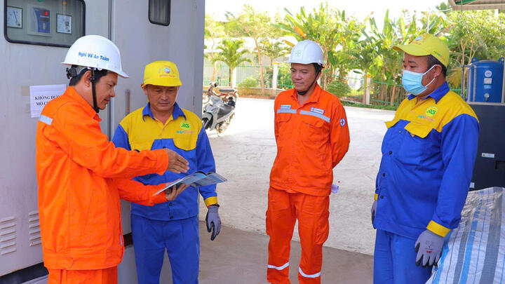 Phó Tổng giám đốc EVNSPC chia sẻ bí quyết tiết kiệm điện mùa nắng nóng