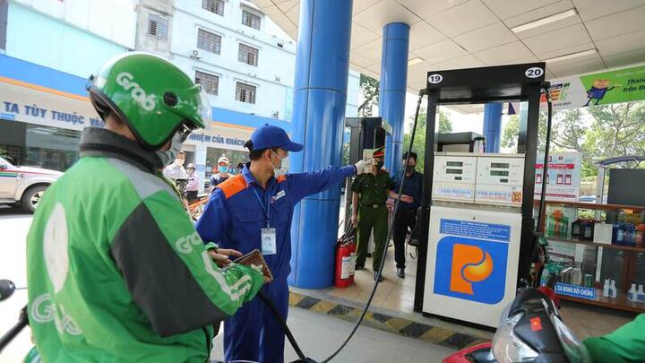 Giá xăng dầu giảm từ 14h ngày 25/3/2026