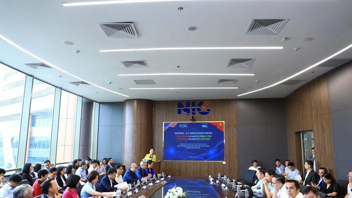 Phát triển năng lượng tiên tiến phục vụ các ngành công nghệ chiến lược
