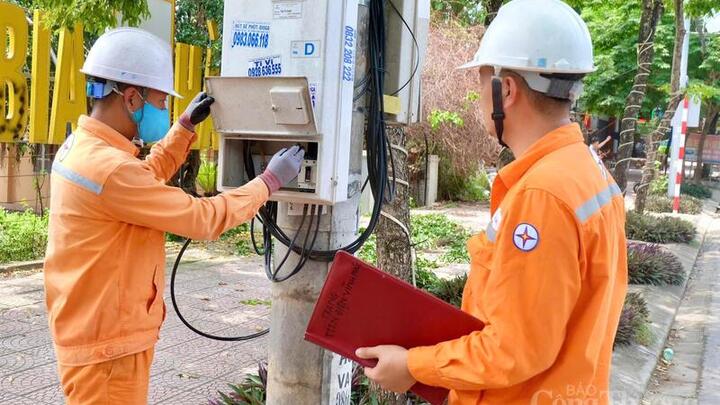 Phú Thọ: Lan tỏa phong trào tiết kiệm điện hướng đến phát triển bền vững