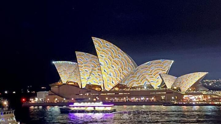 Australia tiết kiệm điện ra sao để giảm chi phí cho hàng triệu hộ dân?