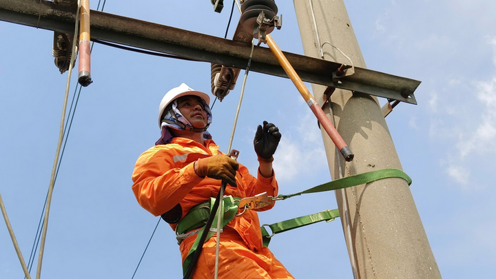 Điện lực Hải Phòng tăng cường giải pháp chống quá tải lưới điện