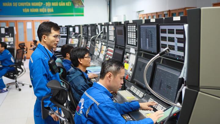 BSR mở rộng rổ dầu thô, thêm 2 loại nguyên liệu mới được chế biến thành công