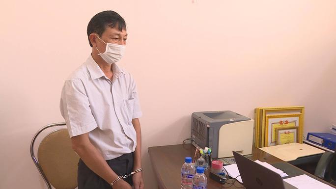 Bắt giam nguyên giám đốc và kế toán trưởng Công ty cà phê Ea Sim - Ảnh 2. Bắt giam nguyên giám đốc và kế toán trưởng Công ty cà phê Ea Sim - Ảnh 2.