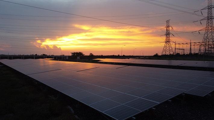 Nguồn năng lượng sạch từ điện mặt trời tại Công ty Nhiệt điện Phú Mỹ Nguồn năng lượng sạch từ điện mặt trời tại Công ty Nhiệt điện Phú Mỹ