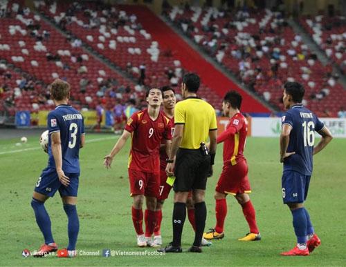 Hậu AFF Cup - Nhà vô địch tổn thương: Thất bại được báo trước - Ảnh 1.