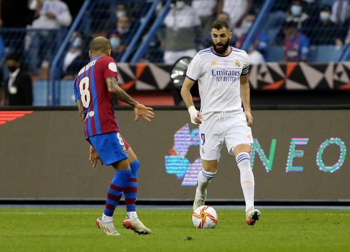 Siêu dự bị lập công, Real Madrid hạ Barcelona ở El Clasico - Ảnh 4.