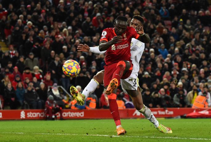 Thắng hủy diệt Leeds United, Liverpool đe dọa ngôi đầu Man City - Ảnh 4.