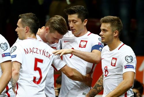 Tuyển Nga bị cấm cửa, hết mơ dự VCK World Cup 2022 - Ảnh 1.