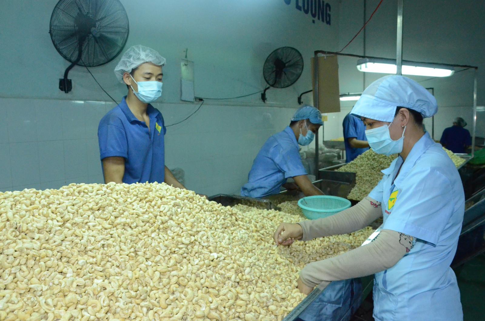 Bà Rịa -Vũng Tàu: Thu ngân sách từ dầu khí trong quý I tăng 97,08% so cùng kỳ - Ảnh 2
