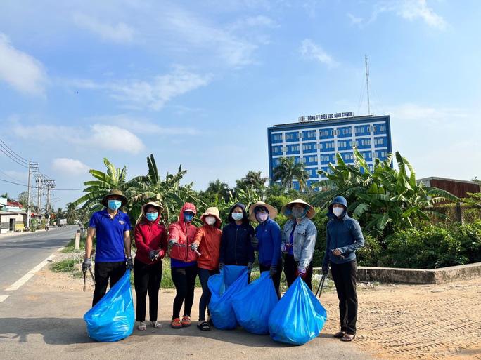 TP HCM: Huyện Bình Chánh phát động Tết trồng cây đời đời nhớ ơn Bác Hồ - Ảnh 2.