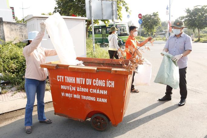 TP HCM: Huyện Bình Chánh phát động Tết trồng cây đời đời nhớ ơn Bác Hồ - Ảnh 6.