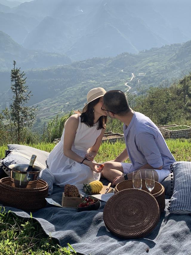 Khu resort nằm trên đỉnh núi ở Sapa: Đẹp say đắm lòng người, giá phòng 5-9 triệu đồng/đêm, không có TV hay wifi để tận hưởng trọn vẹn cảnh sắc - Ảnh 6. Khu resort nằm trên đỉnh núi ở Sapa: Đẹp say đắm lòng người, giá phòng 5-9 triệu đồng/đêm, không có TV hay wifi để tận hưởng trọn vẹn cảnh sắc - Ảnh 6.