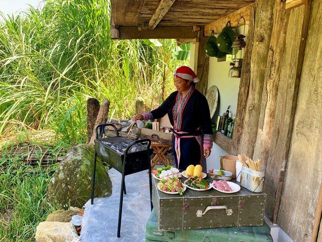 Khu resort nằm trên đỉnh núi ở Sapa: Đẹp say đắm lòng người, giá phòng 5-9 triệu đồng/đêm, không có TV hay wifi để tận hưởng trọn vẹn cảnh sắc - Ảnh 5. Khu resort nằm trên đỉnh núi ở Sapa: Đẹp say đắm lòng người, giá phòng 5-9 triệu đồng/đêm, không có TV hay wifi để tận hưởng trọn vẹn cảnh sắc - Ảnh 5.