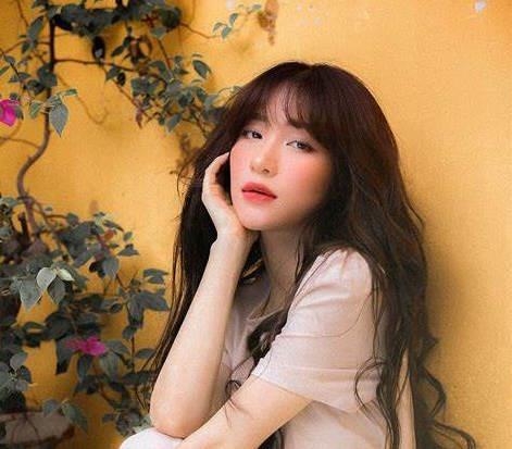 Nhịp Showbiz: Hoà Minzy gay gắt, Hoa hậu Thuỳ Tiên trễ việc vì Blackpink