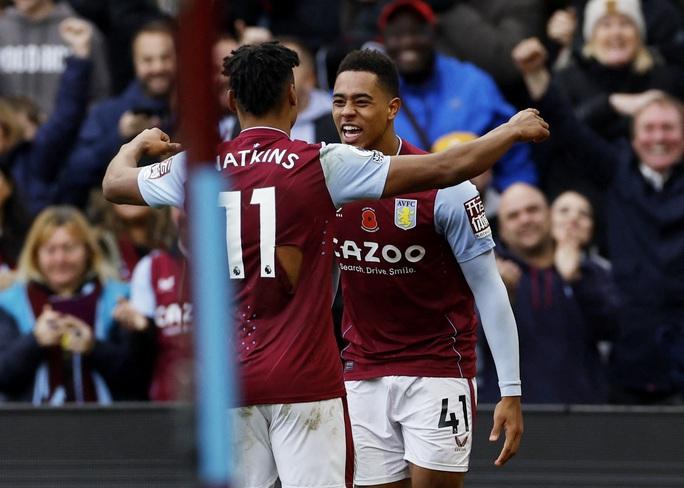 Aston Villa gieo sầu, Man United thảm bại tại Villa Park - Ảnh 5.